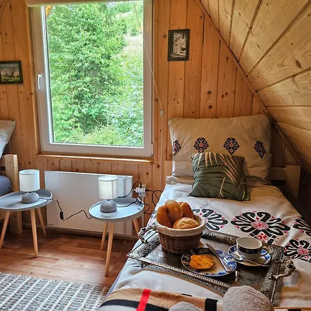 Mountain Retreat - Hot Tub & Terrace - By Rentujemy بيت للعطل Rycerka Gorna